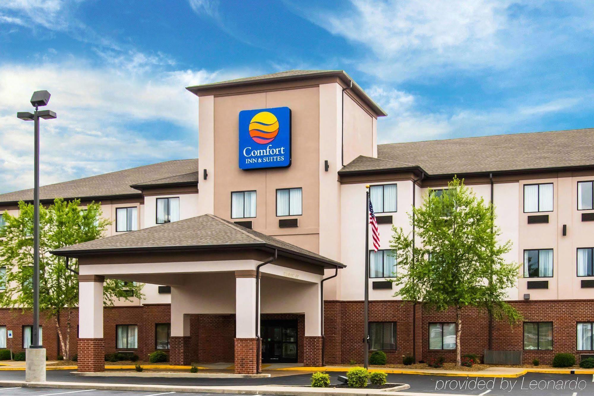 Comfort Inn & Suites Кейв Сити Екстериор снимка