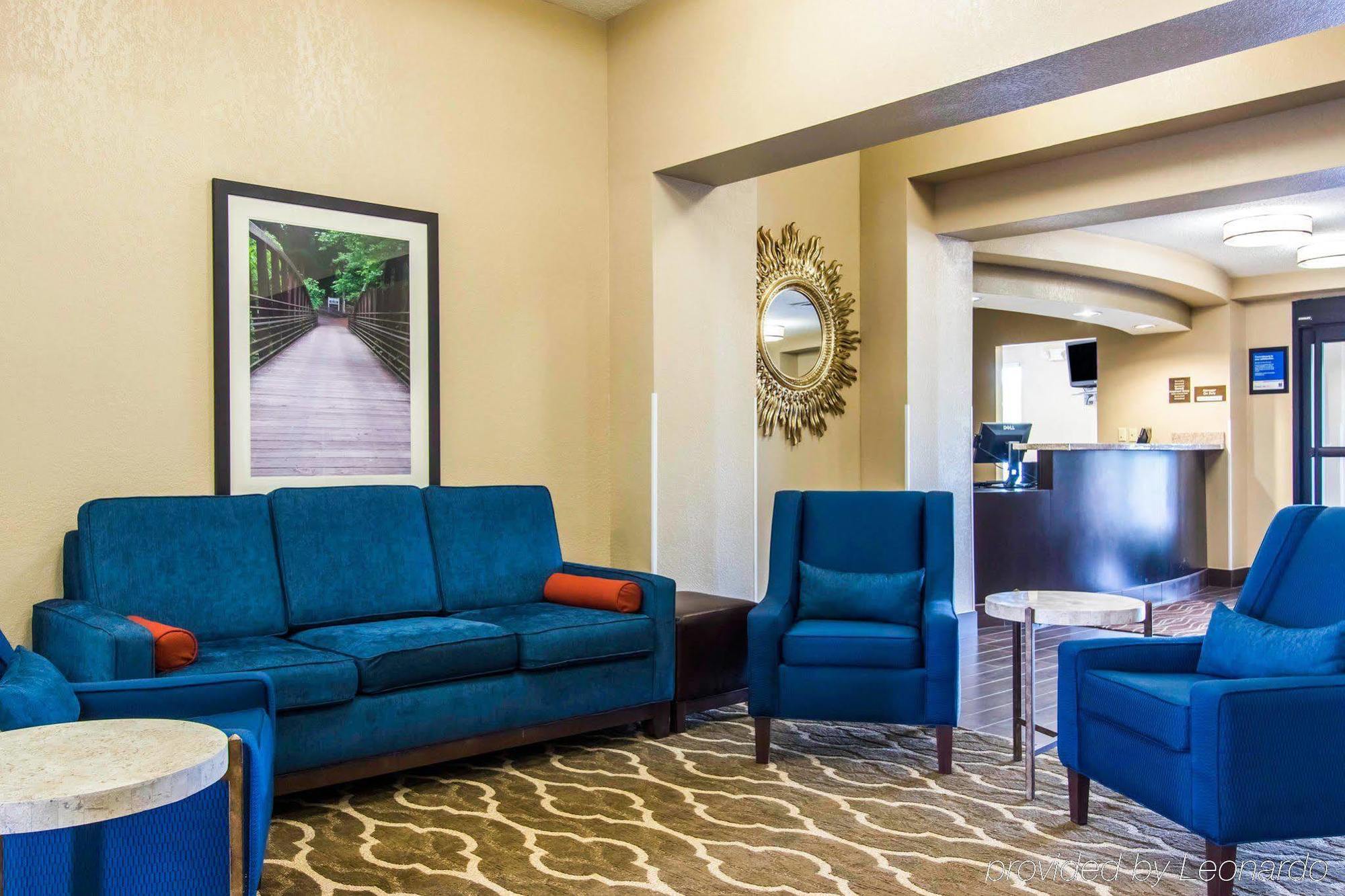 Comfort Inn & Suites Кейв Сити Екстериор снимка