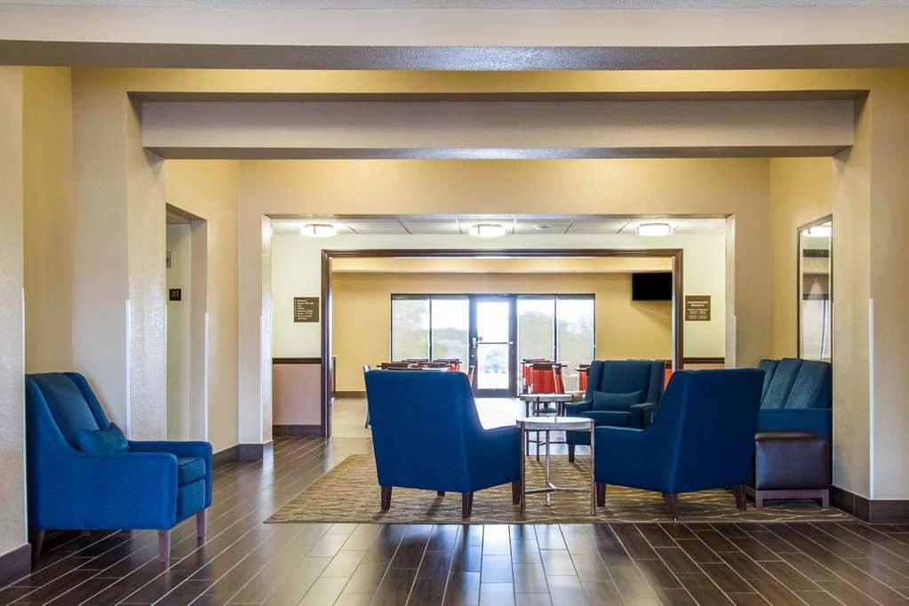 Comfort Inn & Suites Кейв Сити Интериор снимка